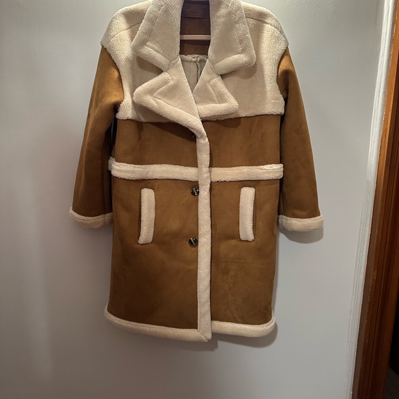 [BLANKNYC] Womens Oversized Tan Faux Suede and Sherpa Outerwear size S NWOT - Picture 1 of 7